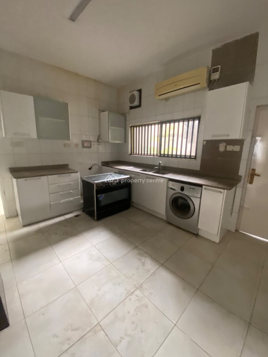 Ultra Luxury 3 Bedroom Apartment with Bq, Lekki Phase 1, Lekki, Lagos, Flat / Apartment for Rent