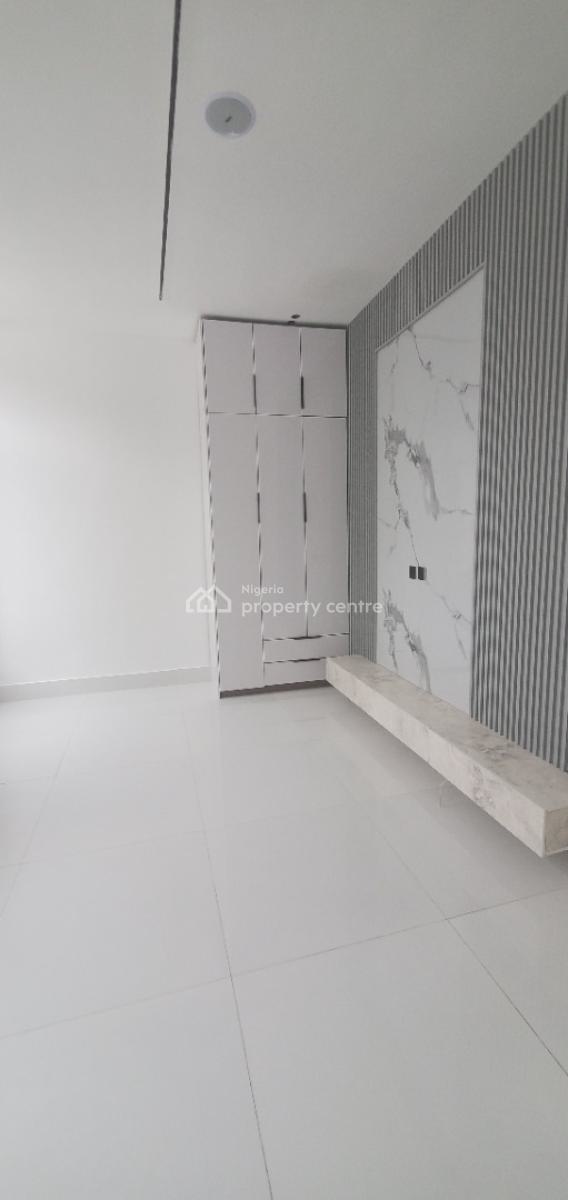 Luxurious 5 Bedroom Duplex with a Pool and Gym in a Secured Estate, Chevron Toll Gate, Lekki, Lagos, House for Sale