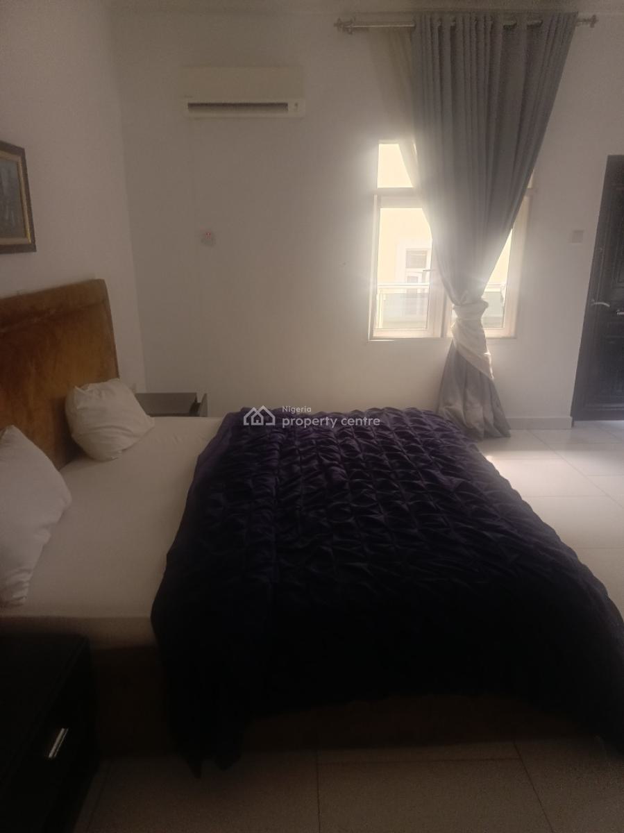 3 Bedroom Apartment, Dideolu Estate, Victoria Island (vi), Lagos, Flat / Apartment for Rent