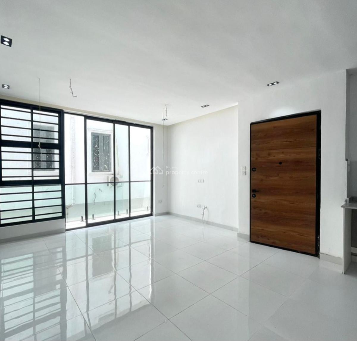 2 Bedroom Apartments, Ologolo, Lekki, Lagos, Block of Flats for Sale