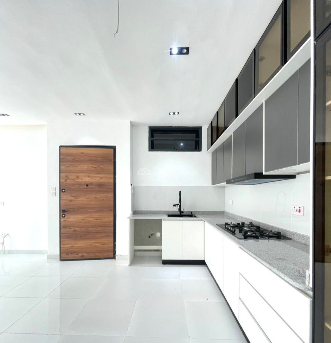 2 Bedroom Apartments, Ologolo, Lekki, Lagos, Block of Flats for Sale