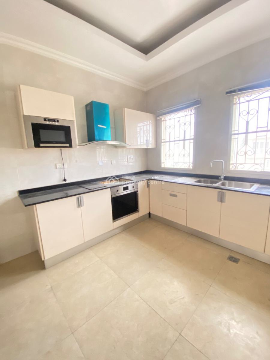 Luxury 3 Bedroom Apartment, Lekki Phase 1, Lekki, Lagos, Flat / Apartment for Rent