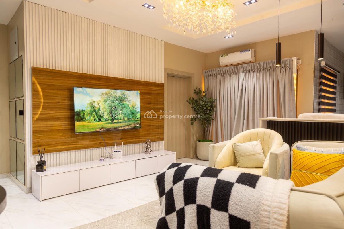 Fantastic 1 Bedroom Apartment with Top-notch Amenities, Lekki Phase 1, Lekki, Lagos, Flat / Apartment Short Let