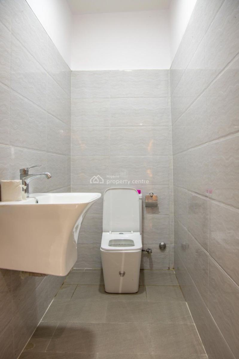 Fantastic 1 Bedroom Apartment with Top-notch Amenities, Lekki Phase 1, Lekki, Lagos, Flat / Apartment Short Let
