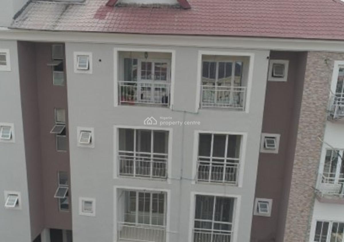 4 Bedroom Residential Apartment in a Block of Flat with S/pool, Bq Etc, Off Admiralty Road, Lekki Phase 1, Lekki, Lagos, Flat / Apartment for Sale