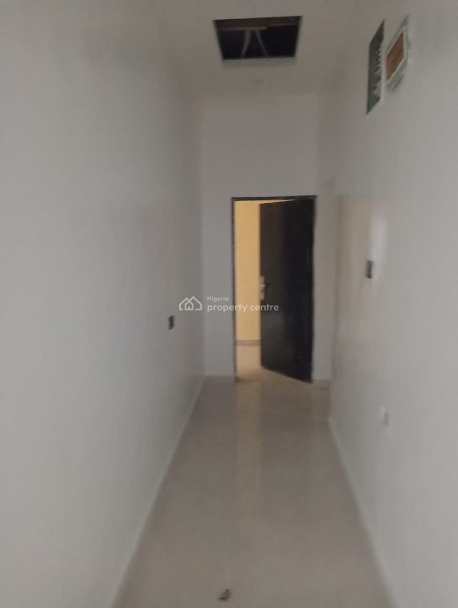 3 Bedroom Flat, Gra Phase 1, Magodo, Lagos, Flat / Apartment for Rent