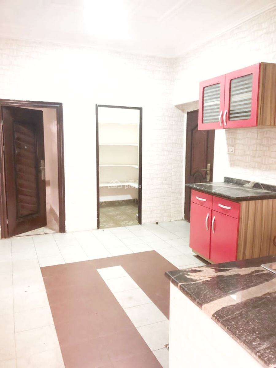 Luxury & Well Maintained & Spacious 3 Bedroom Flat, Gbagada, Lagos, Flat / Apartment for Rent