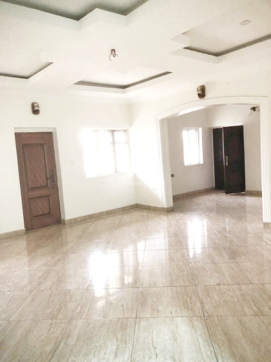 Luxury & Well Maintained & Spacious 3 Bedroom Flat, Gbagada, Lagos, Flat / Apartment for Rent