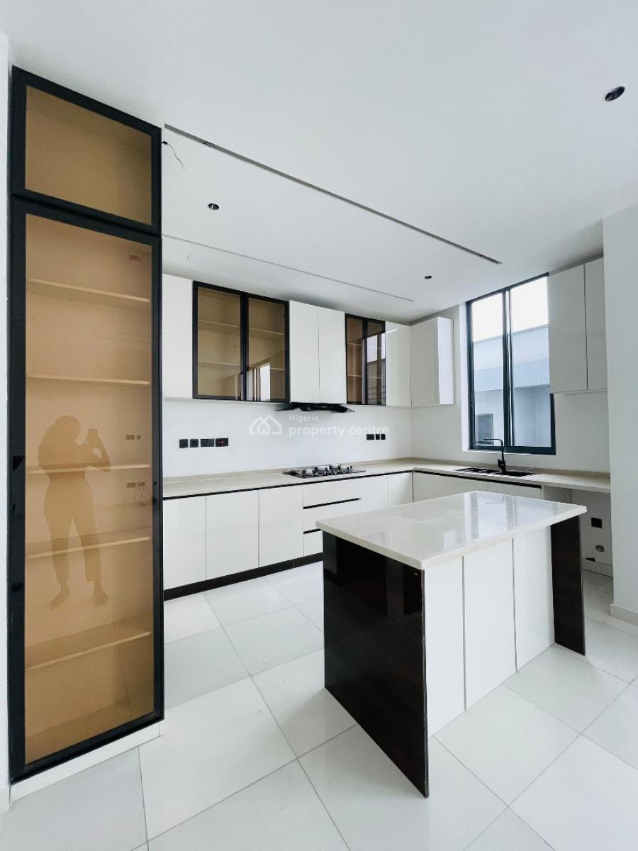 Luxury 2bedroom Apartment with Elevator, Swimming Pool and Gym, Oniru, Victoria Island (vi), Lagos, Flat / Apartment for Sale