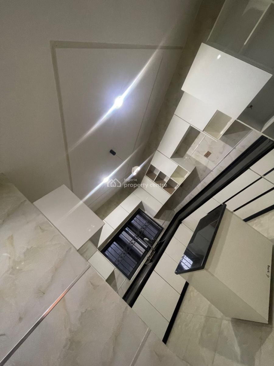 a Very Well Built of 4 Bedroom Terrace Duplex, Gilmore, Very Close to Wuse 2, Jahi, Abuja, Terraced Duplex for Rent
