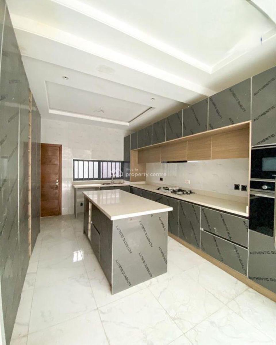 Spacious 5 Bedroom Fully Detached Duplex with Bq, Fully Fitted Kitchen, Lekki Phase 1, Lekki, Lagos, Semi-detached Duplex for Rent