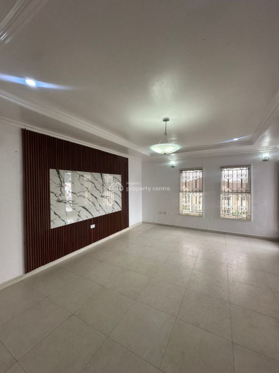 1 Bedroom Apartment, Lekki Phase 1, Lekki, Lagos, Flat / Apartment for Rent