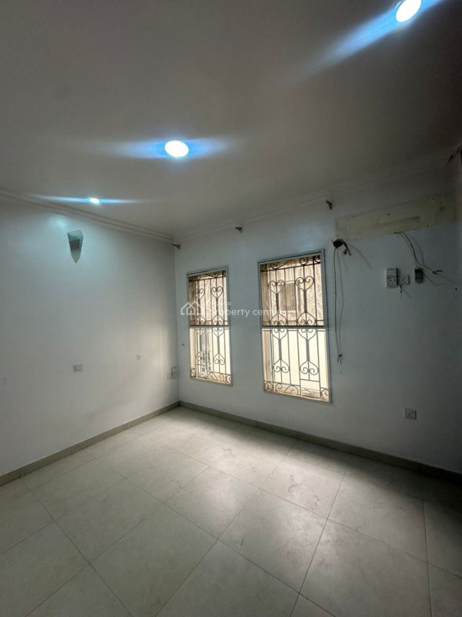 1 Bedroom Apartment, Lekki Phase 1, Lekki, Lagos, Flat / Apartment for Rent