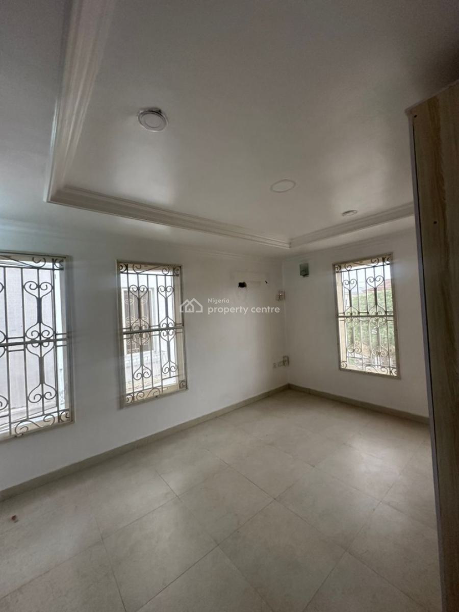 1 Bedroom Apartment, Lekki Phase 1, Lekki, Lagos, Flat / Apartment for Rent