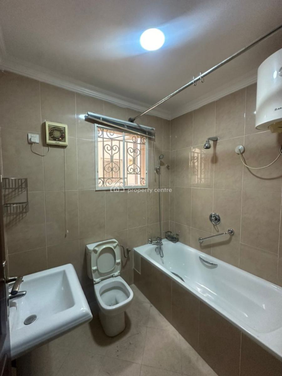 1 Bedroom Apartment, Lekki Phase 1, Lekki, Lagos, Flat / Apartment for Rent
