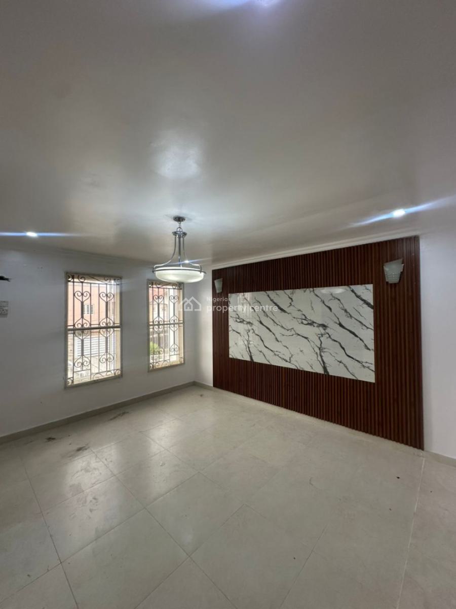 1 Bedroom Apartment, Lekki Phase 1, Lekki, Lagos, Flat / Apartment for Rent