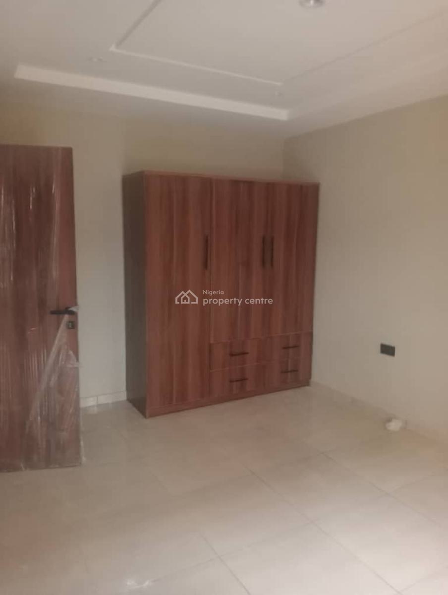 Newly Built 2 Bedroom Flat, Gra Phase 1, Magodo, Lagos, Flat / Apartment for Rent