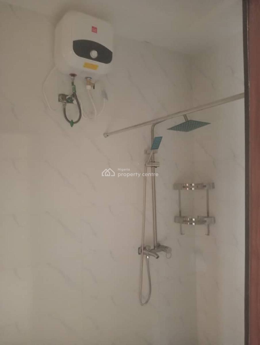 Newly Built 2 Bedroom Flat, Gra Phase 1, Magodo, Lagos, Flat / Apartment for Rent