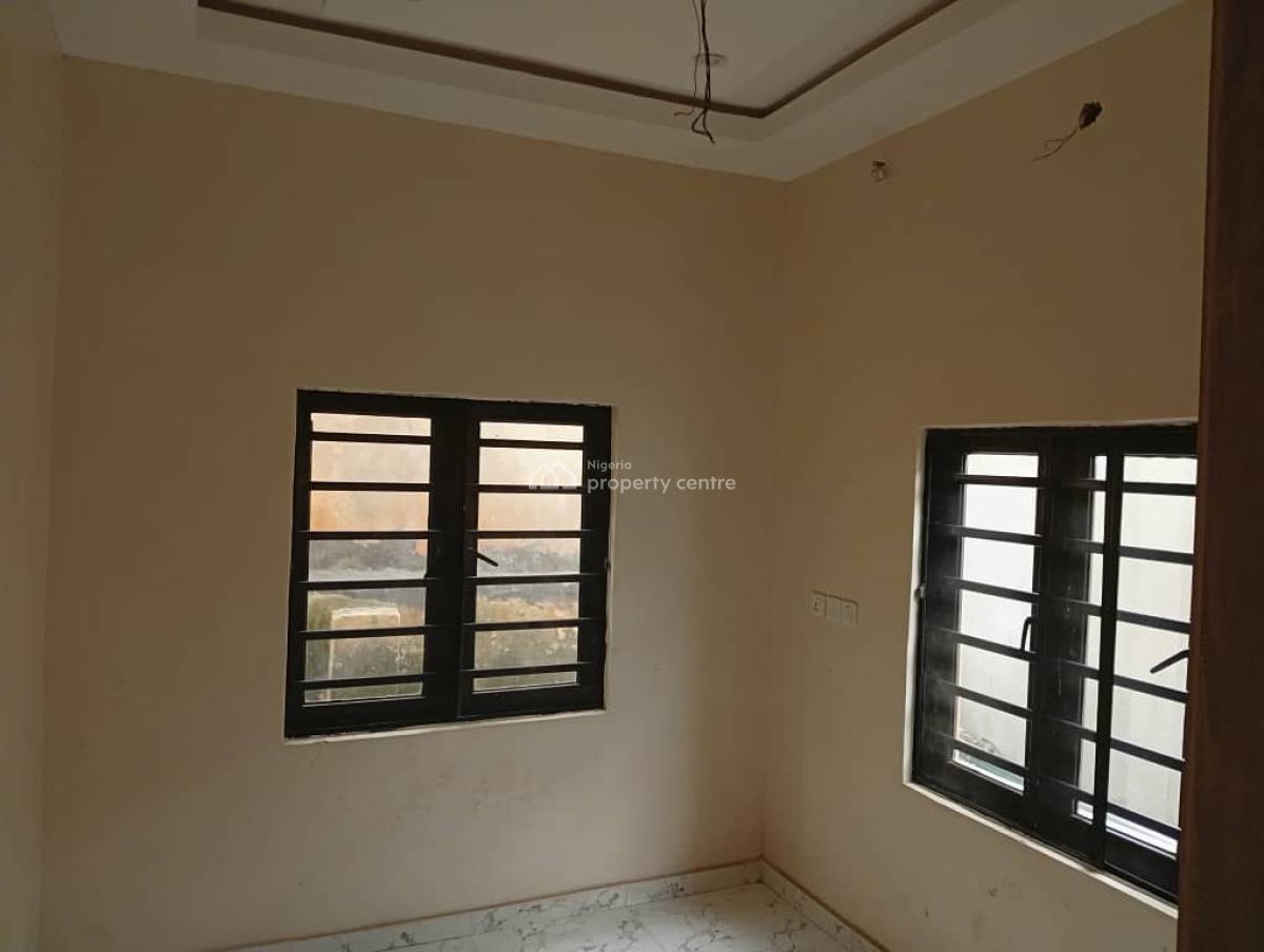 2 Bedroom Flat, Ikeja, Lagos, House for Rent