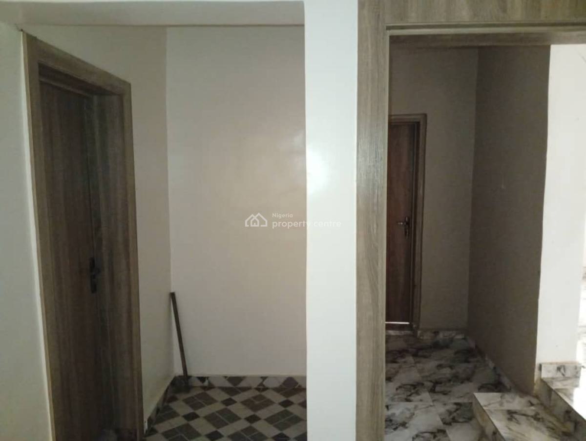 2 Bedroom Flat, Ikeja, Lagos, House for Rent