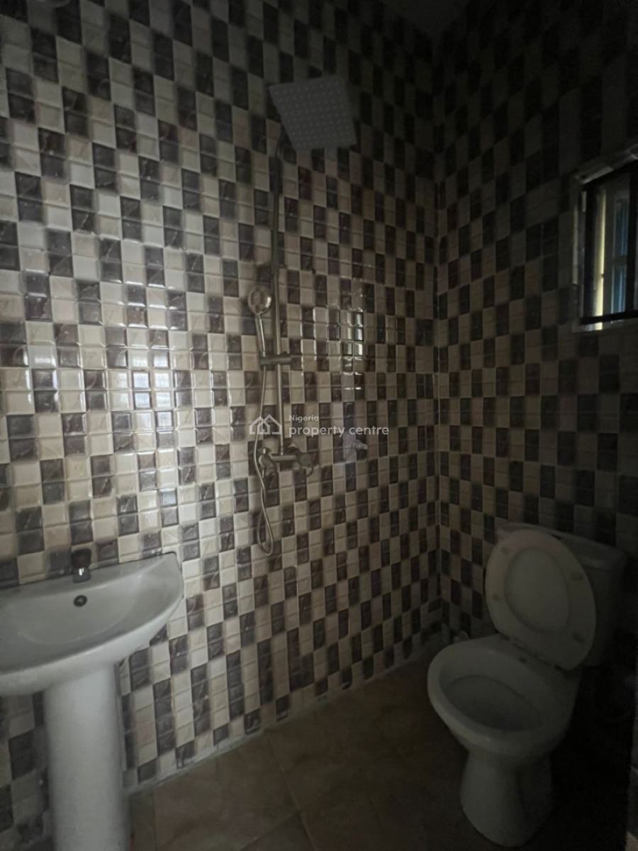 Spacious 2 Bedroom Apartment, Badore Estate, Ajah, Lagos, Flat / Apartment for Rent