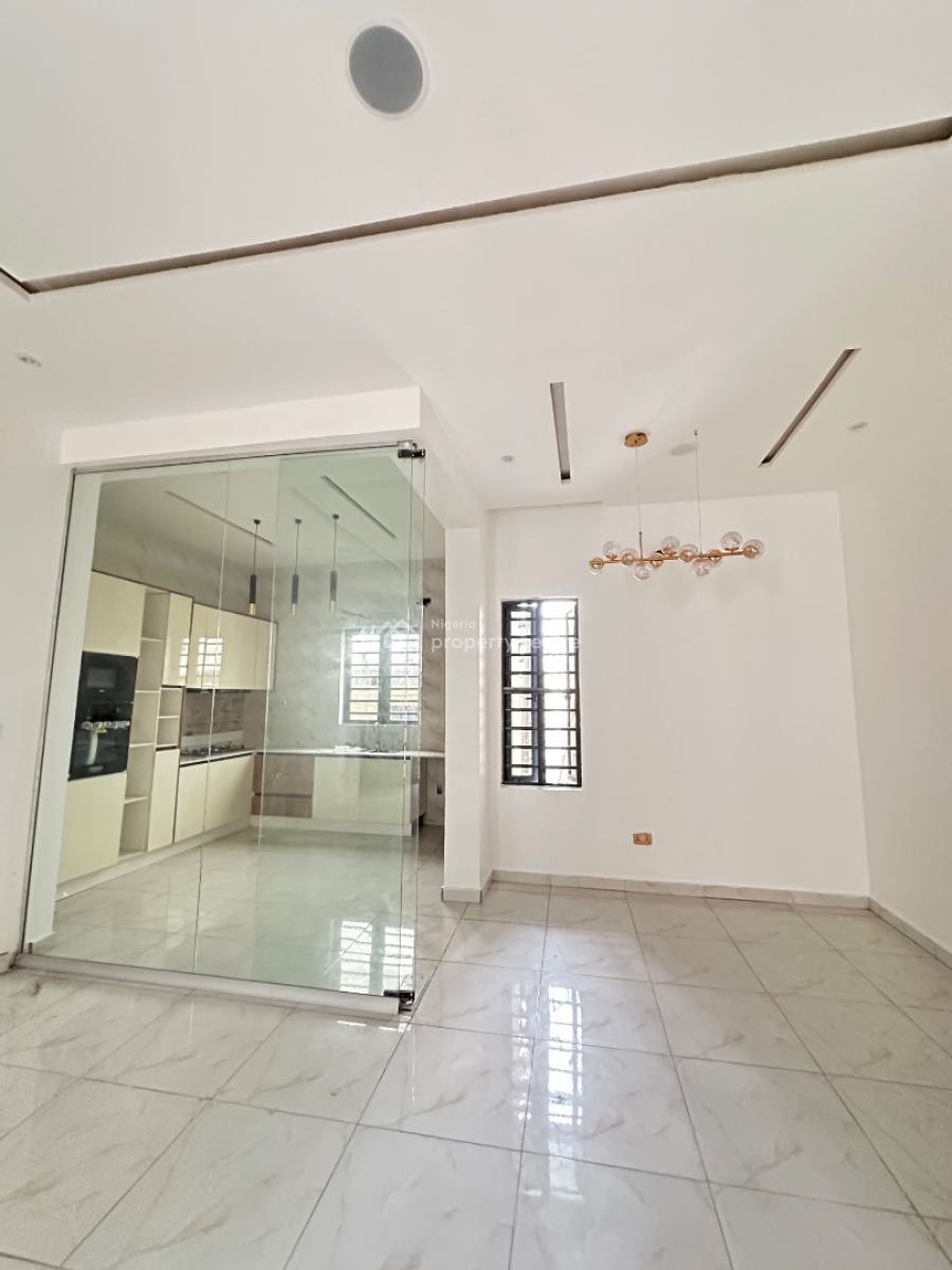 Brand New Luxury 2 Bedroom, Bakare Estate, Lekki, Lagos, Flat / Apartment for Rent