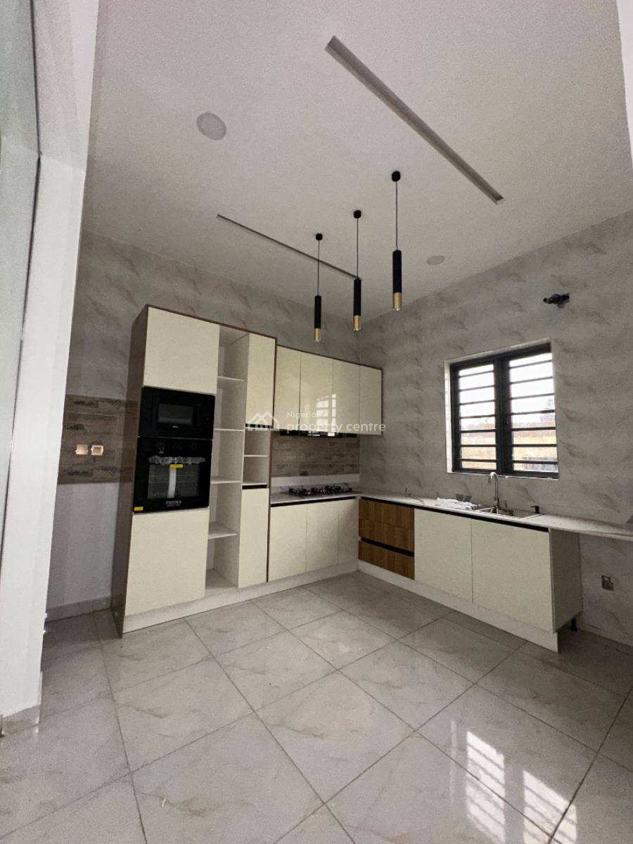Brand New Luxury 2 Bedroom, Bakare Estate, Lekki, Lagos, Flat / Apartment for Rent