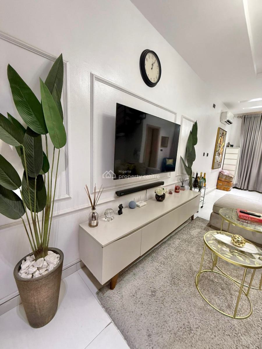 Well Built Serviced 1 Bedroom Penthouse (loft), Ikate Elegushi, Lekki, Lagos, Mini Flat (room and Parlour) for Rent