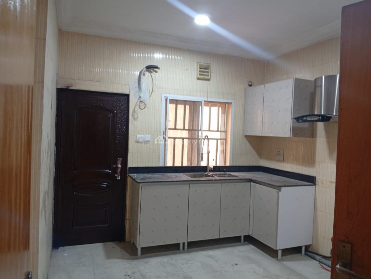 Newly Renovated & Self-serviced 4-bedroom Semi-detached House with B.q, Parkview, Ikoyi, Lagos, Semi-detached Duplex for Rent