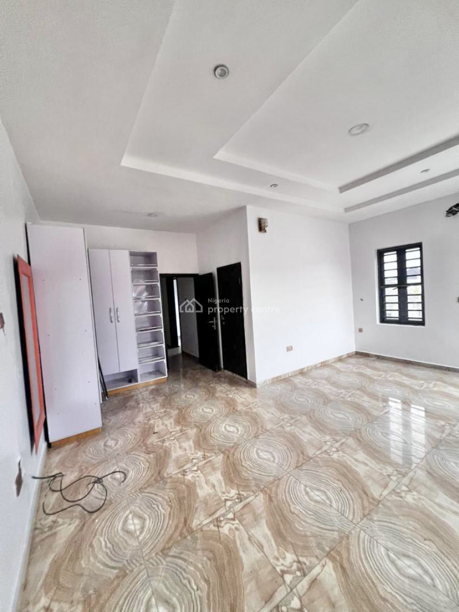 Well Built 4 Bedroom Semi Detached Duplex with Bq, Osapa, Lekki, Lagos, Terraced Duplex for Rent