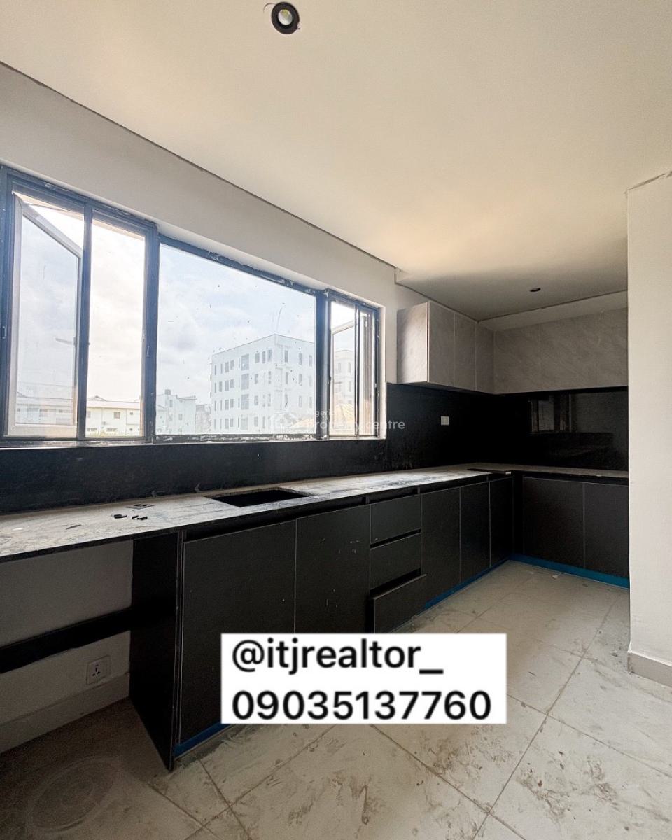 Lovely 2 Bedroom Apartment with Bq, Ikate, Lekki, Lagos, Block of Flats for Sale