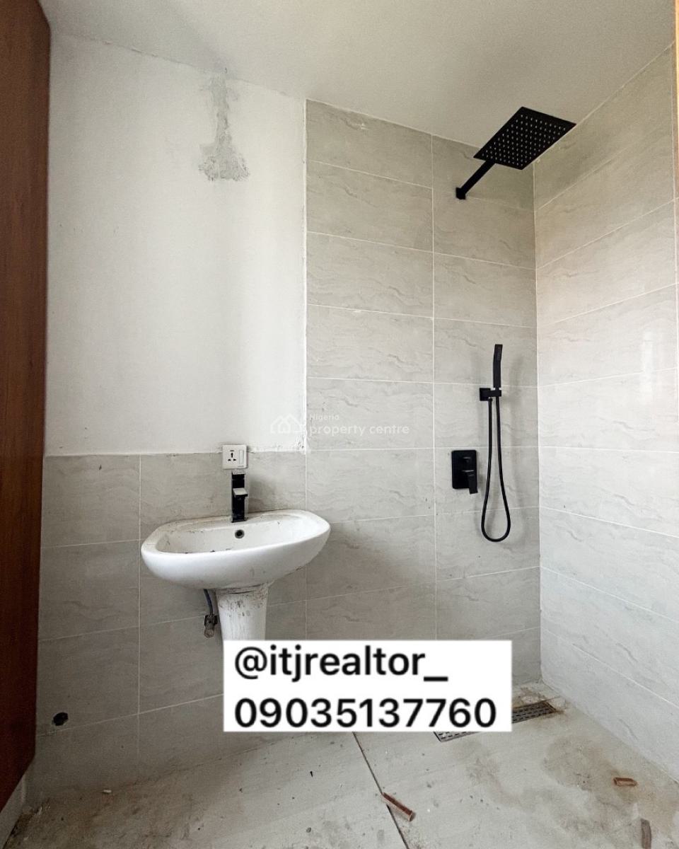 Lovely 2 Bedroom Apartment with Bq, Ikate, Lekki, Lagos, Block of Flats for Sale