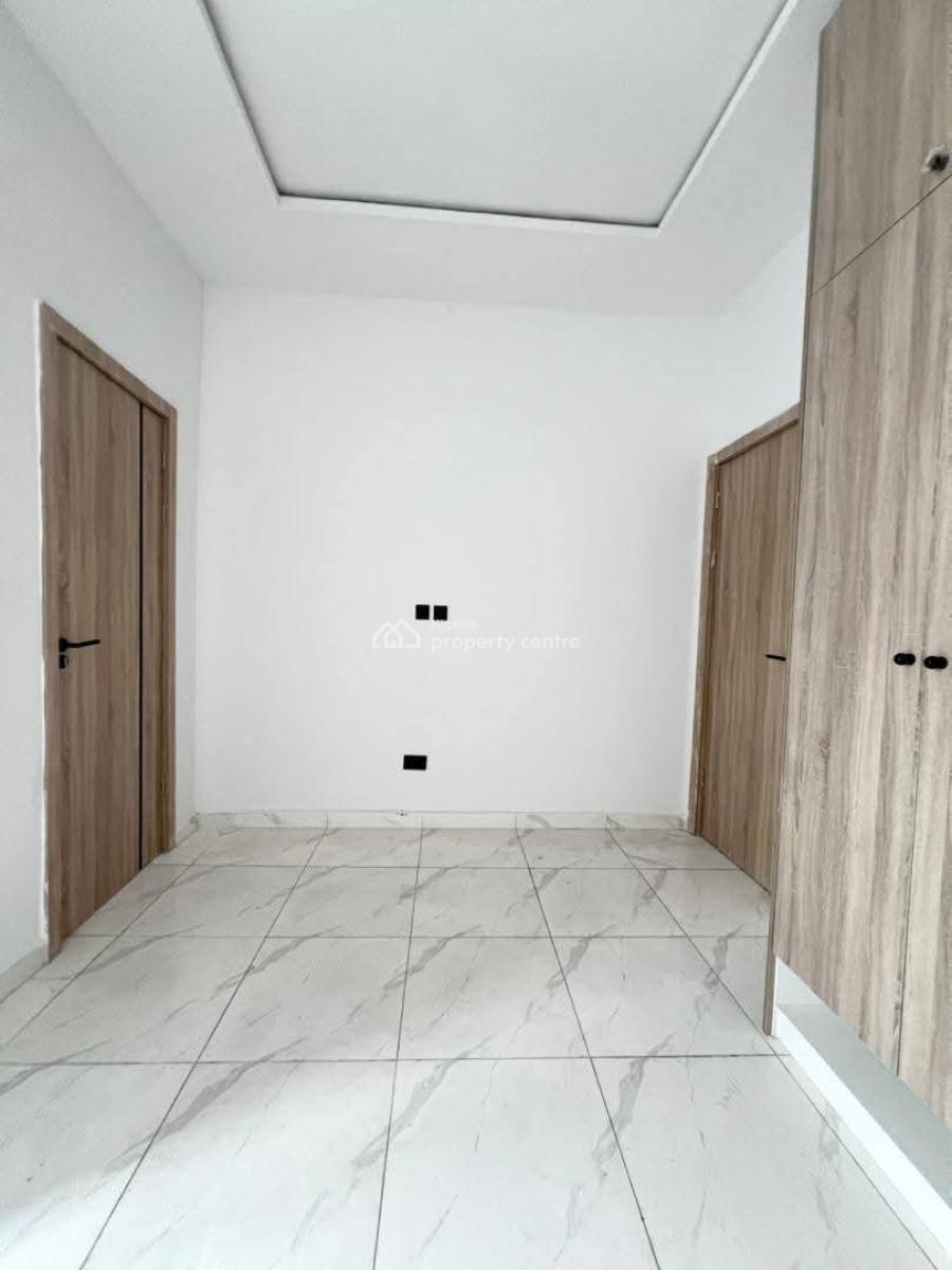 3 Bedroom Apartment with Bq, Ikeja, Lagos, Block of Flats for Sale