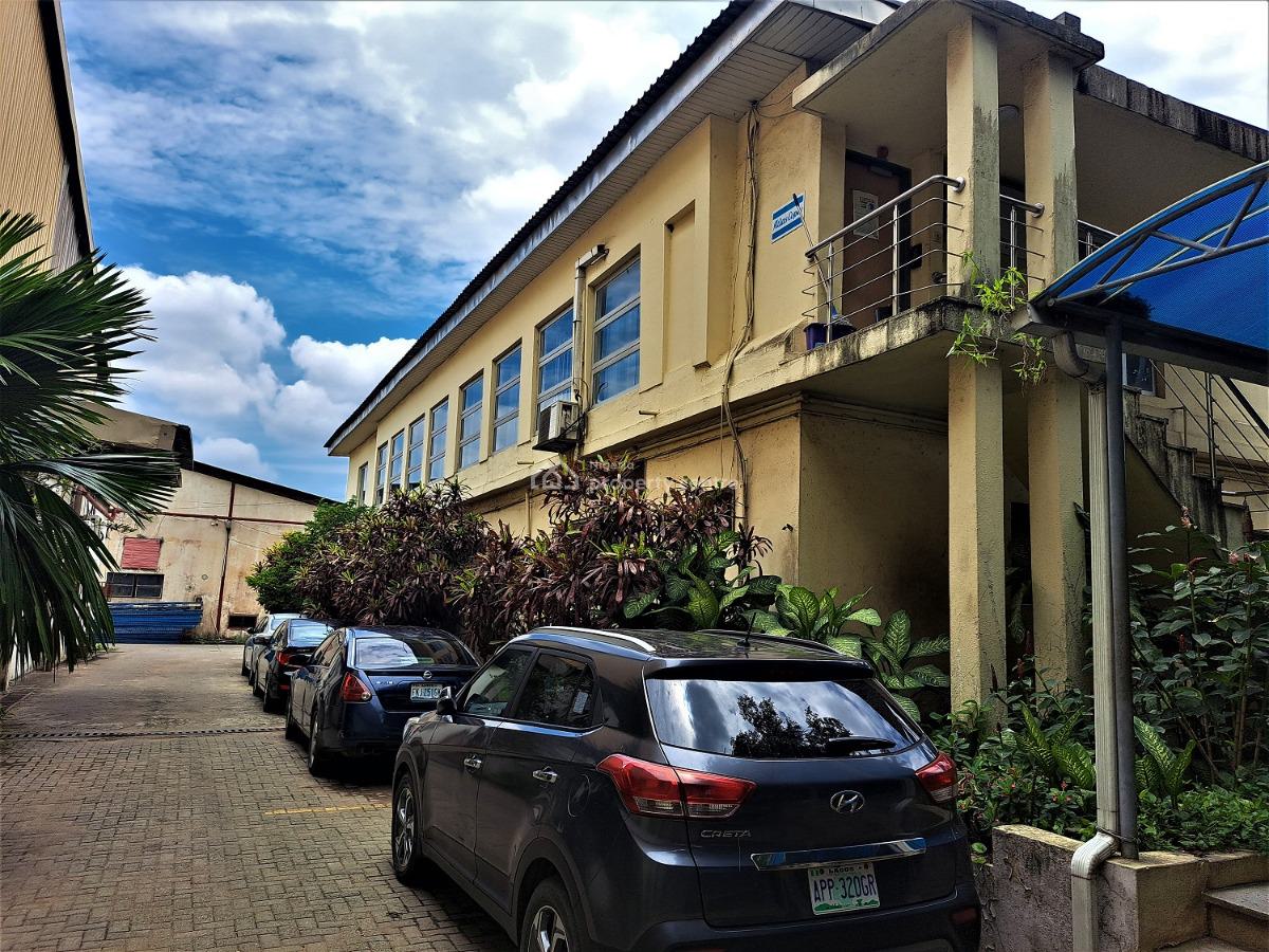 Warehouse Capacity 756 Sqm and 284 Sqm Office Space, Isolo Industrial Area, Isolo, Lagos, Warehouse for Rent