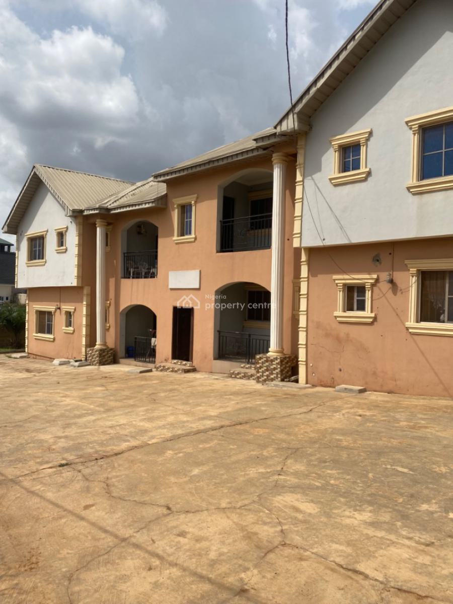 4 Units of 3 Bedrooms Flats, Ajinde Ire - Akari Akala Ecpress Ibadan, Oluyole, Oyo, Block of Flats for Sale