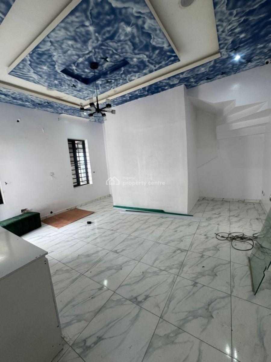 Spacious Self Contain, Royal Pine Estate, Orchid Road, Lekki, Lagos, Self Contain (single Rooms) for Rent