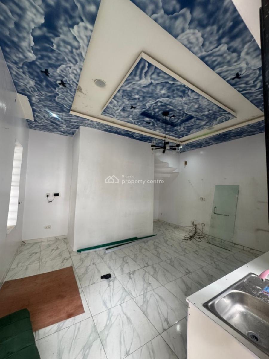 Spacious Self Contain, Royal Pine Estate, Orchid Road, Lekki, Lagos, Self Contain (single Rooms) for Rent