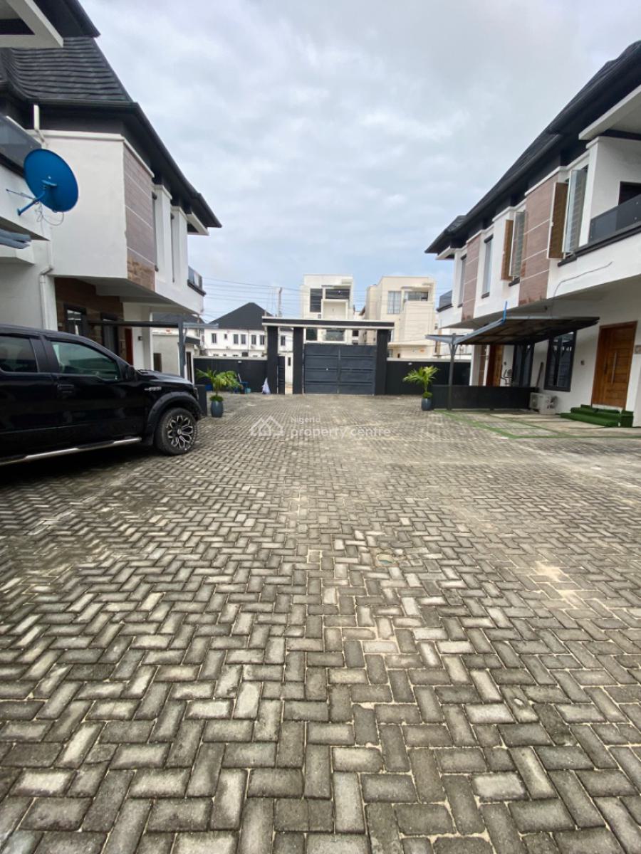 Furnished and Unfurnished 4 Bedrooms Duplex, Orchid Road, Lekki Phase 2, Lekki, Lagos, Semi-detached Duplex for Rent