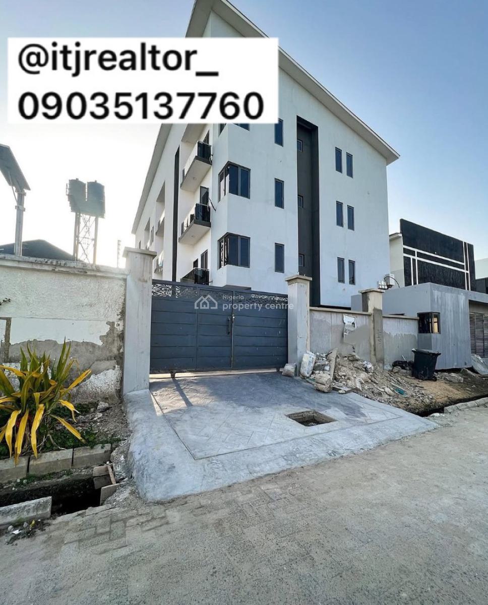 Lovely 3 Bedroom Apartment with Bq, Lekki Phase 1, Lekki, Lagos, Block of Flats for Sale