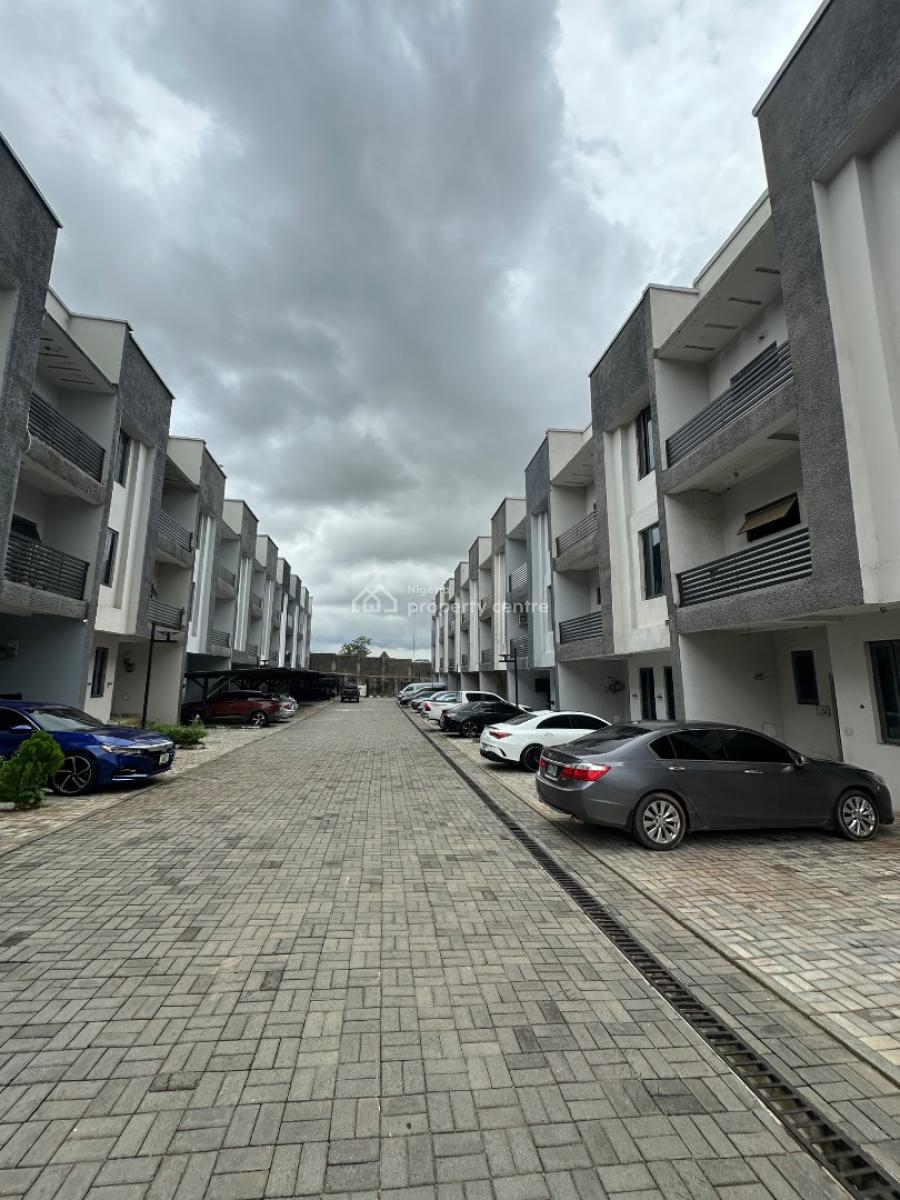 Spacious 4 Bedroom Terrace Duplex, Guzape District, Abuja, Terraced Duplex for Rent