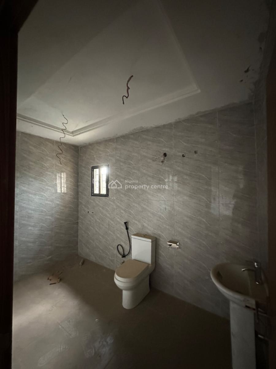 Spacious 4 Bedroom Terrace Duplex, Guzape District, Abuja, Terraced Duplex for Rent
