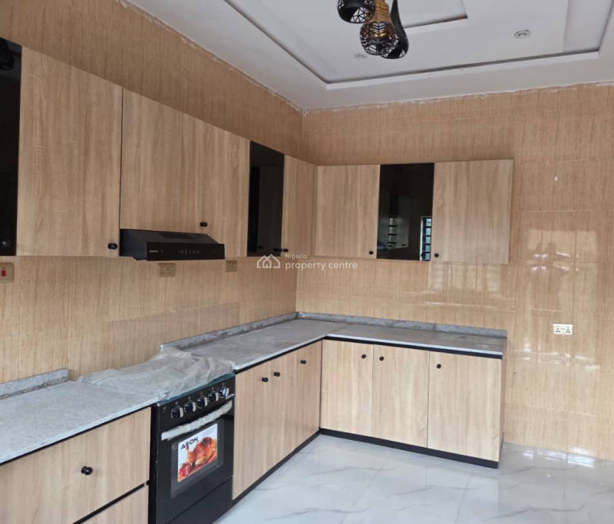3 Bedroom Terrace Duplex Plus Bq at G.r.a Alagbaka, Akure, G.r.a, Alagbaka, Akure, Ondo, Terraced Duplex for Sale