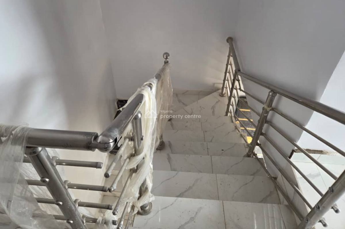 3 Bedroom Terrace Duplex Plus Bq at G.r.a Alagbaka, Akure, G.r.a, Alagbaka, Akure, Ondo, Terraced Duplex for Sale