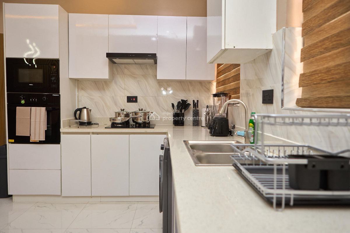 Luxury 2 Bedroom Apartment, Lekki Phase 1, Lekki, Lagos, Flat / Apartment Short Let