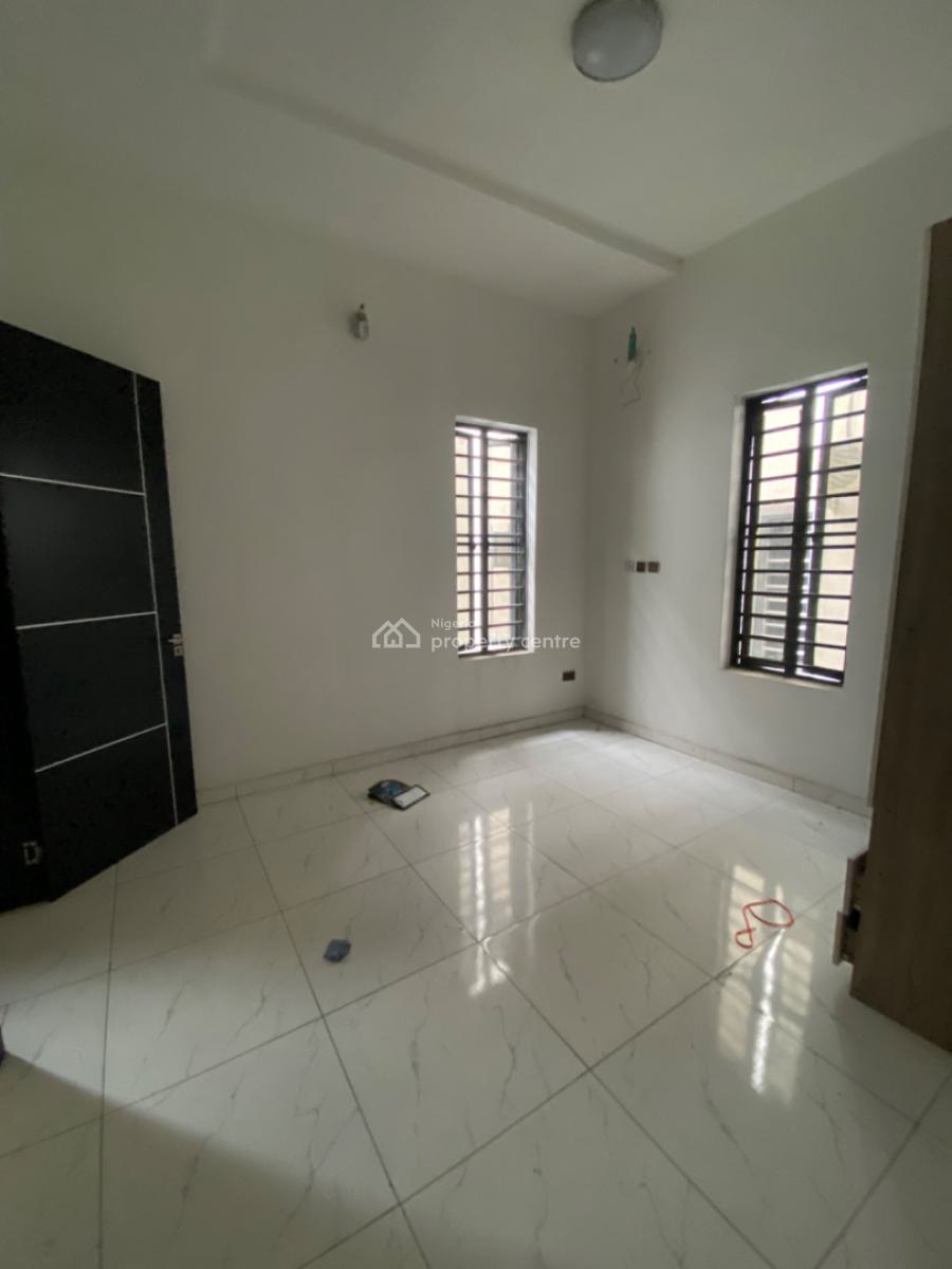a Well Maintained 4 Bedrooms Terrace Duplex/ Serviced, Orchid Road, Lekki Phase 2, Lekki, Lagos, Terraced Duplex for Rent
