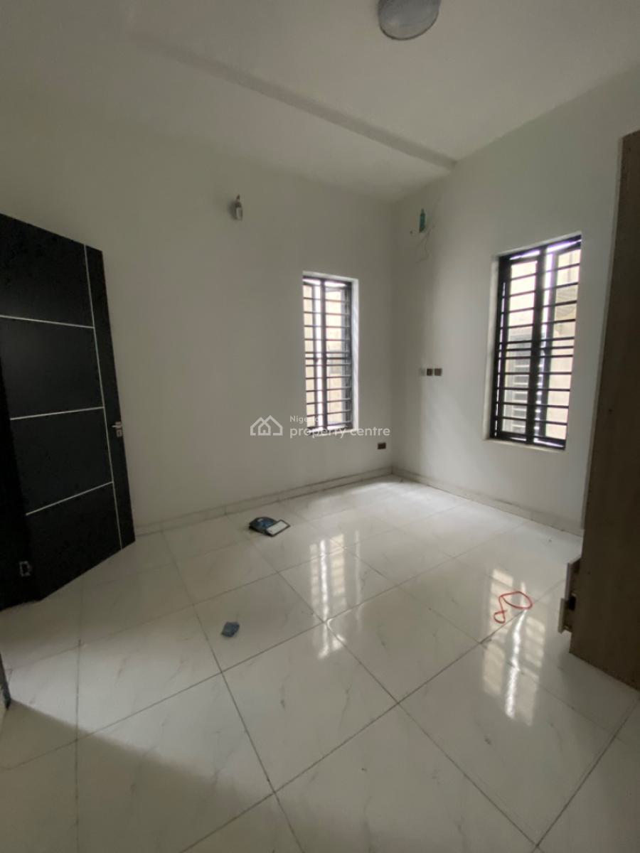 a Well Maintained 4 Bedrooms Terrace Duplex/ Serviced, Orchid Road, Lekki Phase 2, Lekki, Lagos, Terraced Duplex for Rent