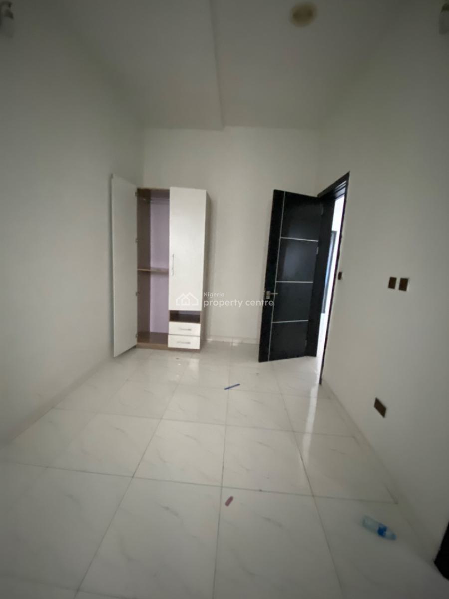 a Well Maintained 4 Bedrooms Terrace Duplex/ Serviced, Orchid Road, Lekki Phase 2, Lekki, Lagos, Terraced Duplex for Rent