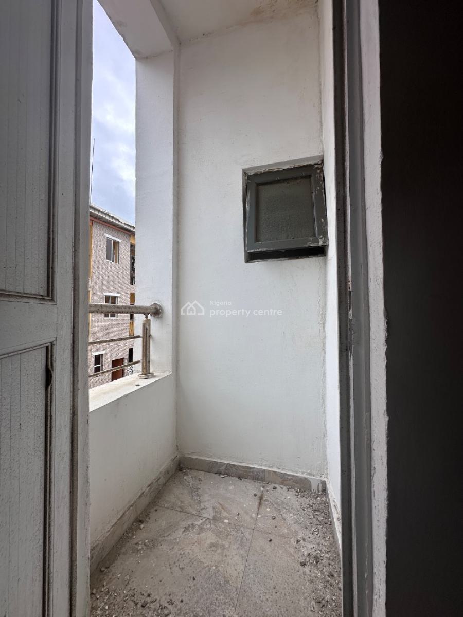 Luxurious 4-bedroom Terrace with Bq in a Prime Location, Lekki, Lagos, Terraced Duplex for Sale