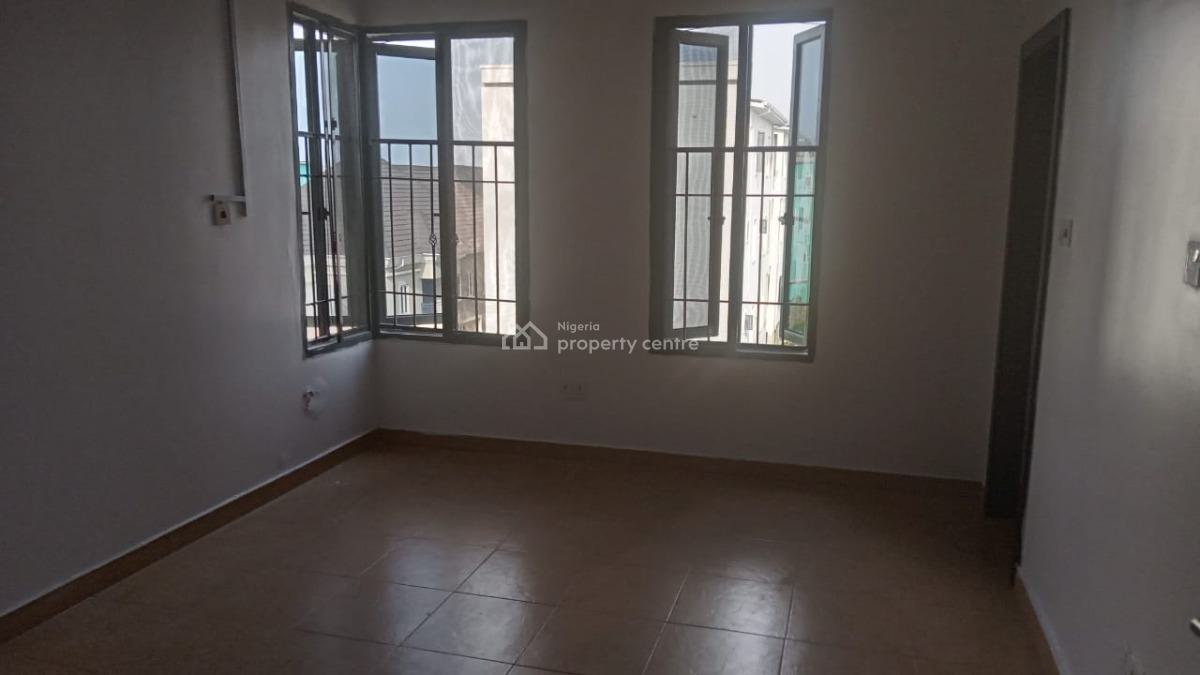 Spacious 3 Bedroom Apartment, 2nd Toll Gate, Oral Estate, Lekki, Lagos, Flat / Apartment for Sale