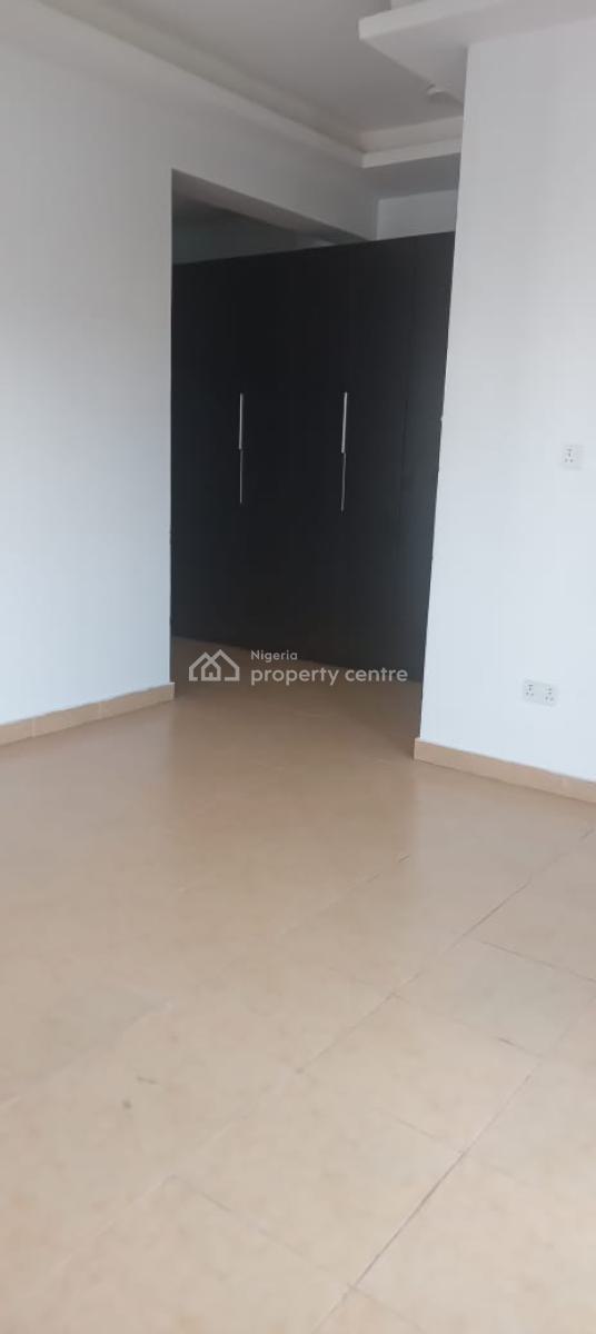 Spacious 3 Bedroom Apartment, 2nd Toll Gate, Oral Estate, Lekki, Lagos, Flat / Apartment for Sale